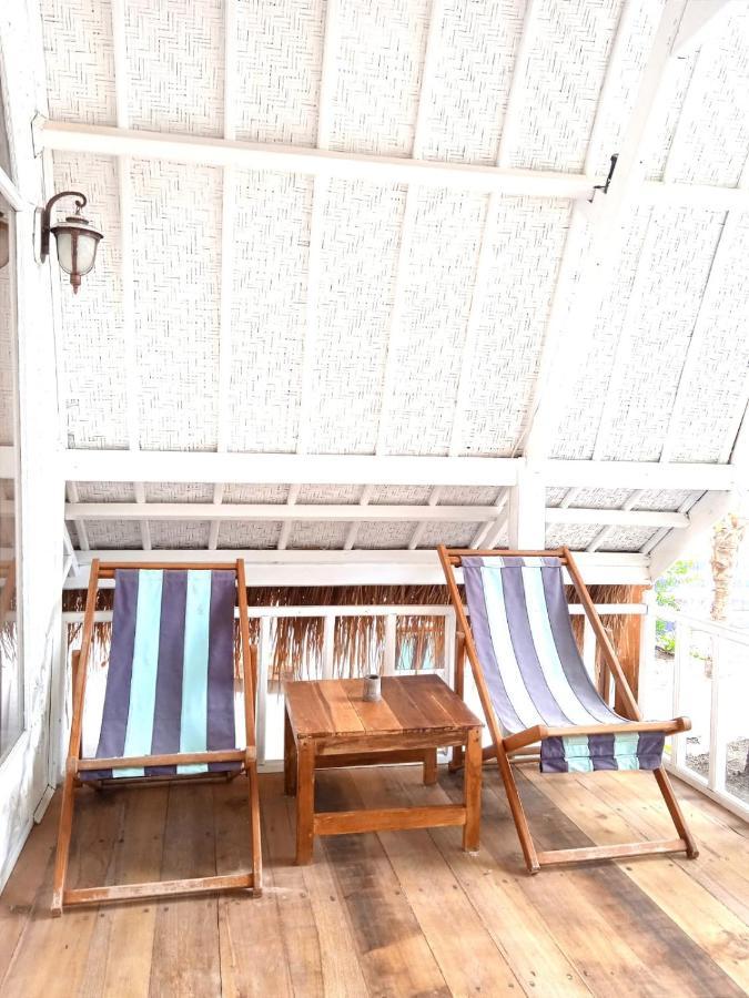 Albergue Lucky'S Gili Air Exterior foto