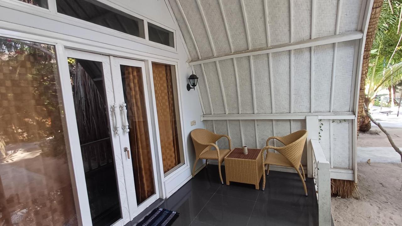 Albergue Lucky'S Gili Air Exterior foto