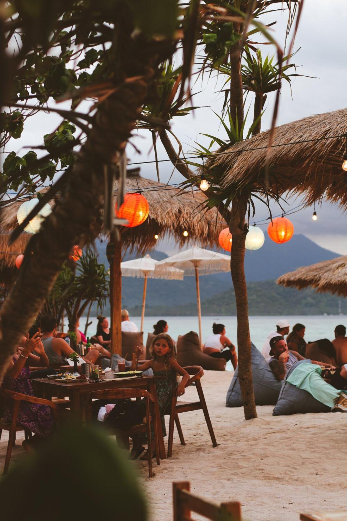 Albergue Lucky'S Gili Air Exterior foto